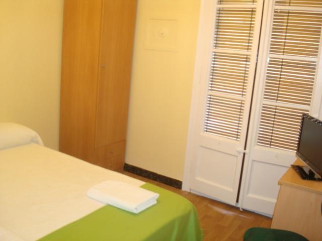 Hostel Turistic Castell Barcelona Eksteriør bilde