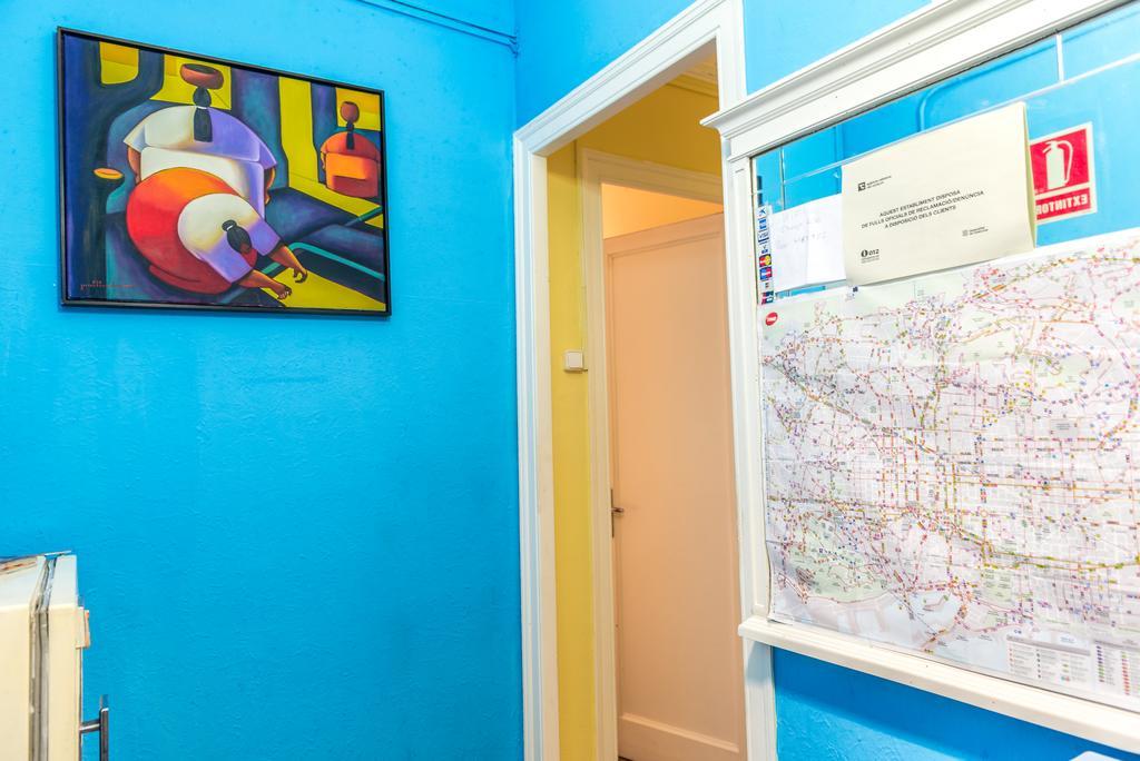 Hostel Turistic Castell Barcelona Eksteriør bilde